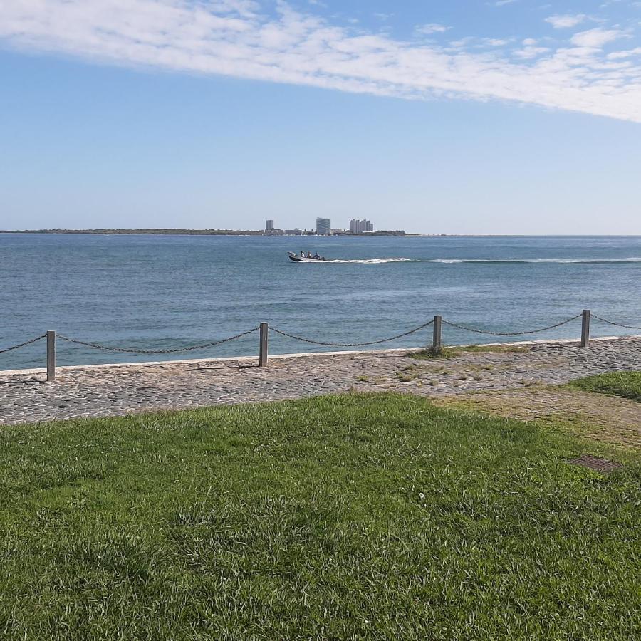 Setubal Health Beach Bagian luar foto